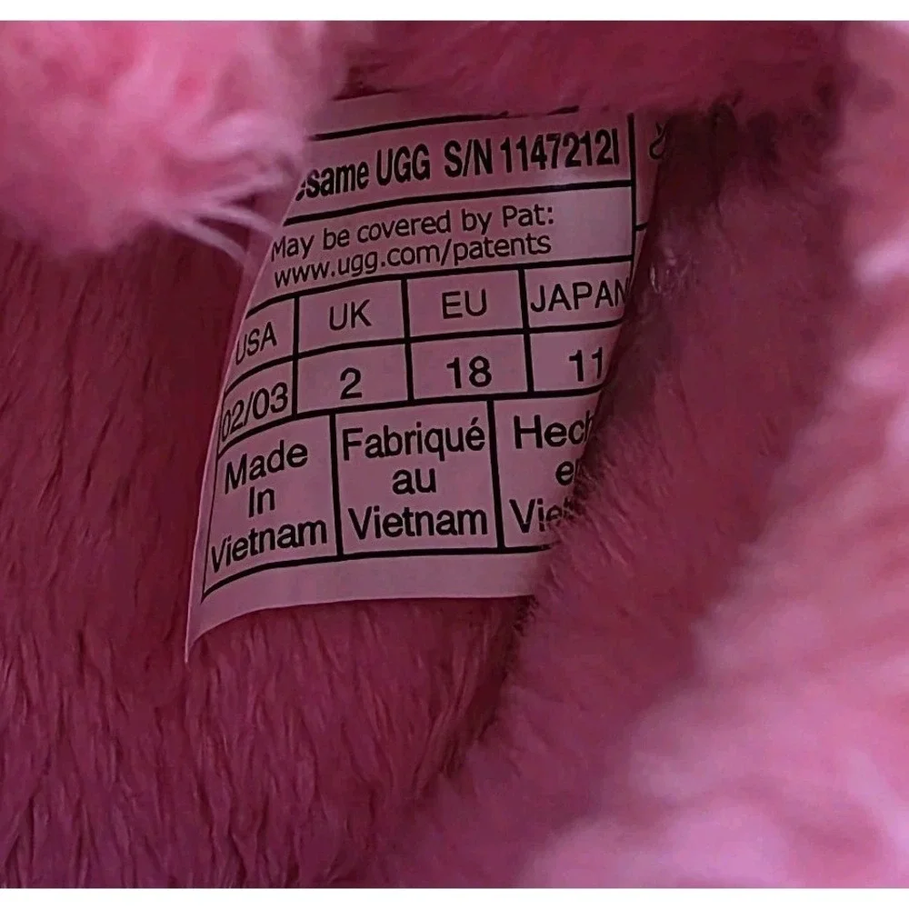 UGG x Sesame Street Abby Cadabby size 2/3 - 6-12 months